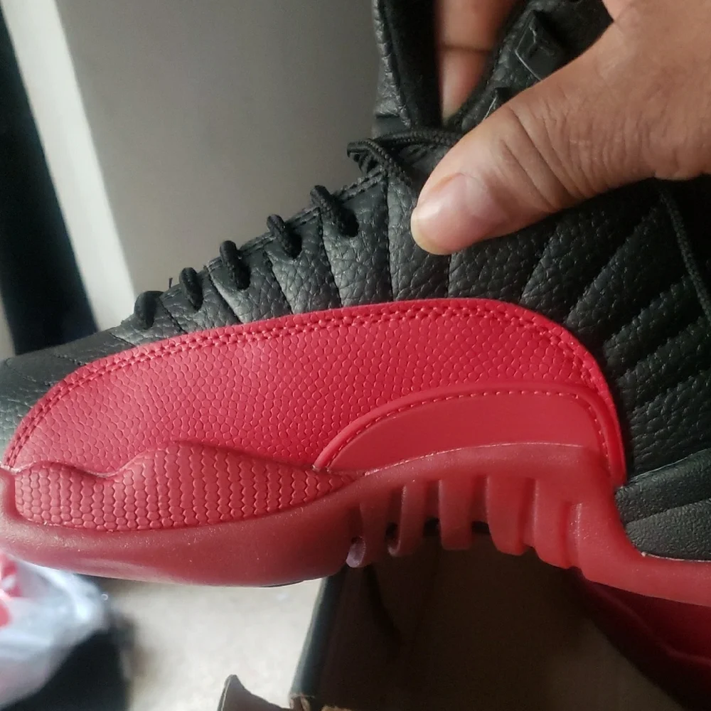 Jordan Retro 12 / 2019 Year - Picture 3 of 9